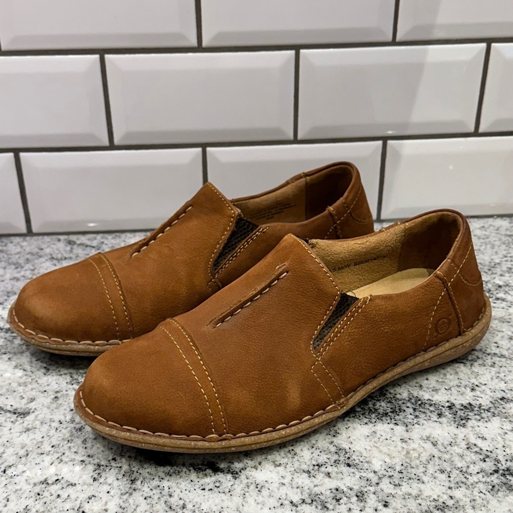 Born Womens 9.5 Loafers Tan Leather‎ Slip On Cap Toe Handcrafted Comfort Boho